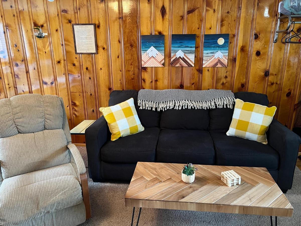 Mountain View Lodge Red River Eksteriør bilde