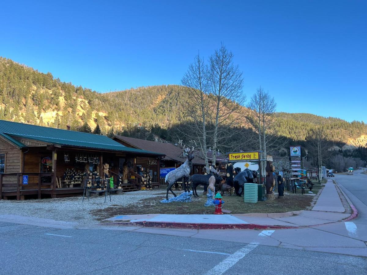 Mountain View Lodge Red River Eksteriør bilde